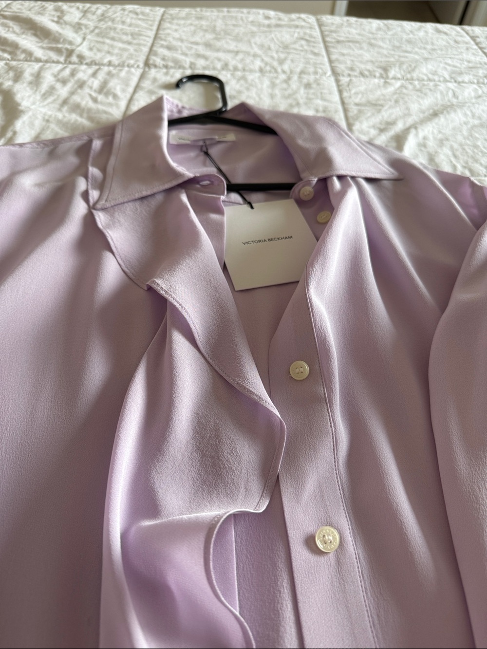 100% Silk Luxurious Victoria Beckham Lilac Button-Front Blouse - Picture 2 of 7